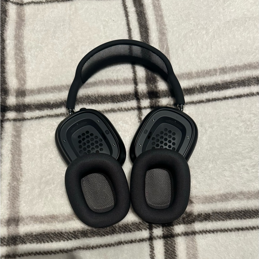 Airpod Max - Picture 4 of 5